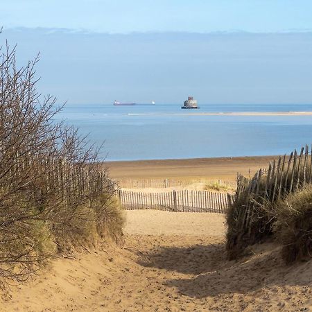 Den Of Joy Humberston Fitties Sleeps 6,Hot Tub,Log Burner Cleethorpes Exterior foto