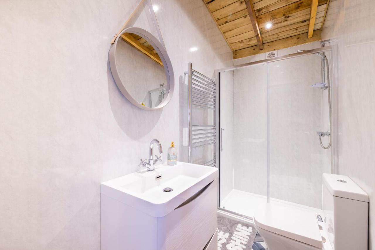 Den Of Joy Humberston Fitties Sleeps 6,Hot Tub,Log Burner Cleethorpes Exterior foto